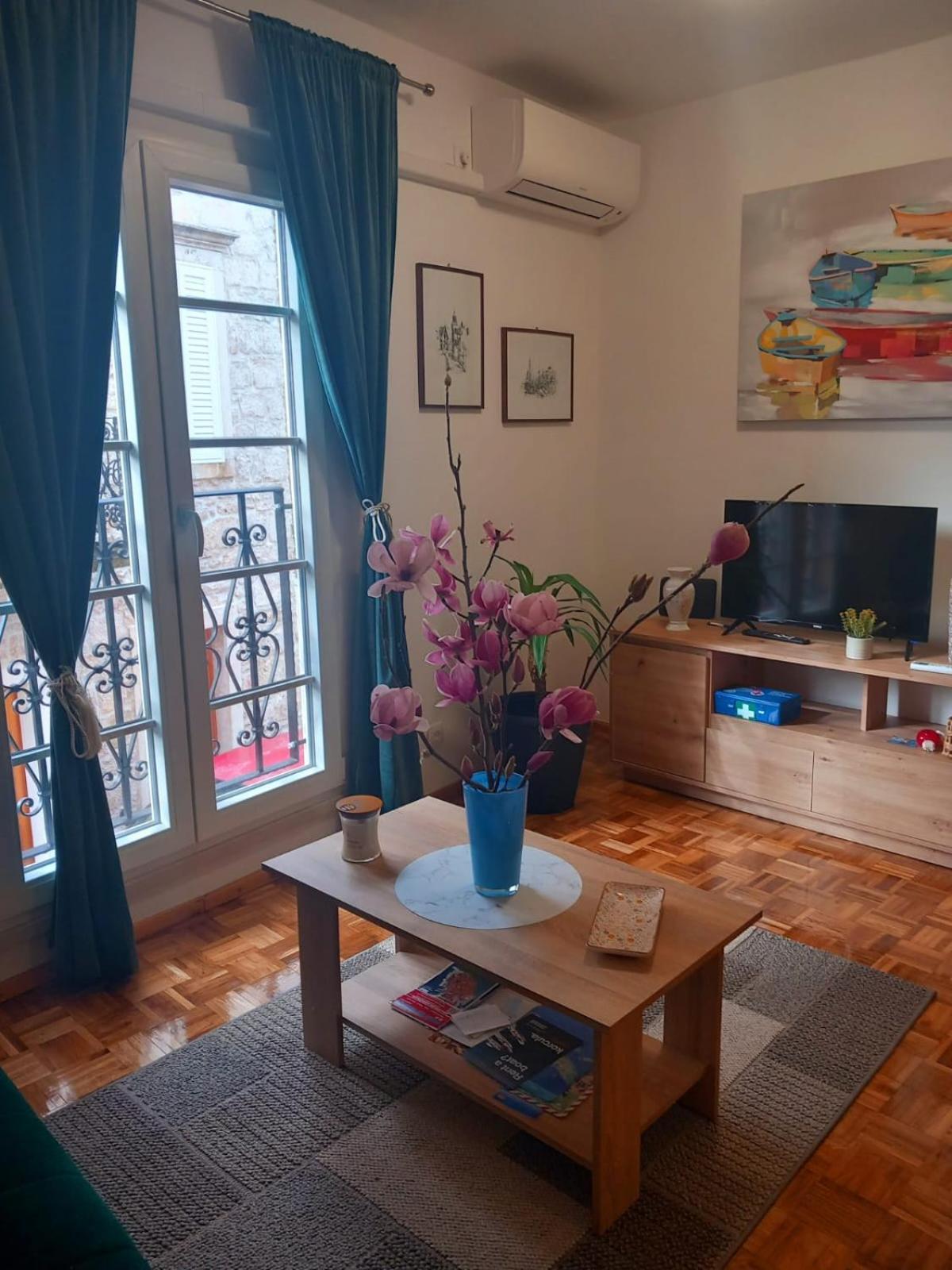 Apartment Ana Lotre